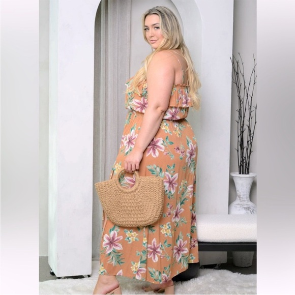 Plus Size Sleeveless Front Slit Floral Ruffle Maxi Dress - Picture 3 of 3